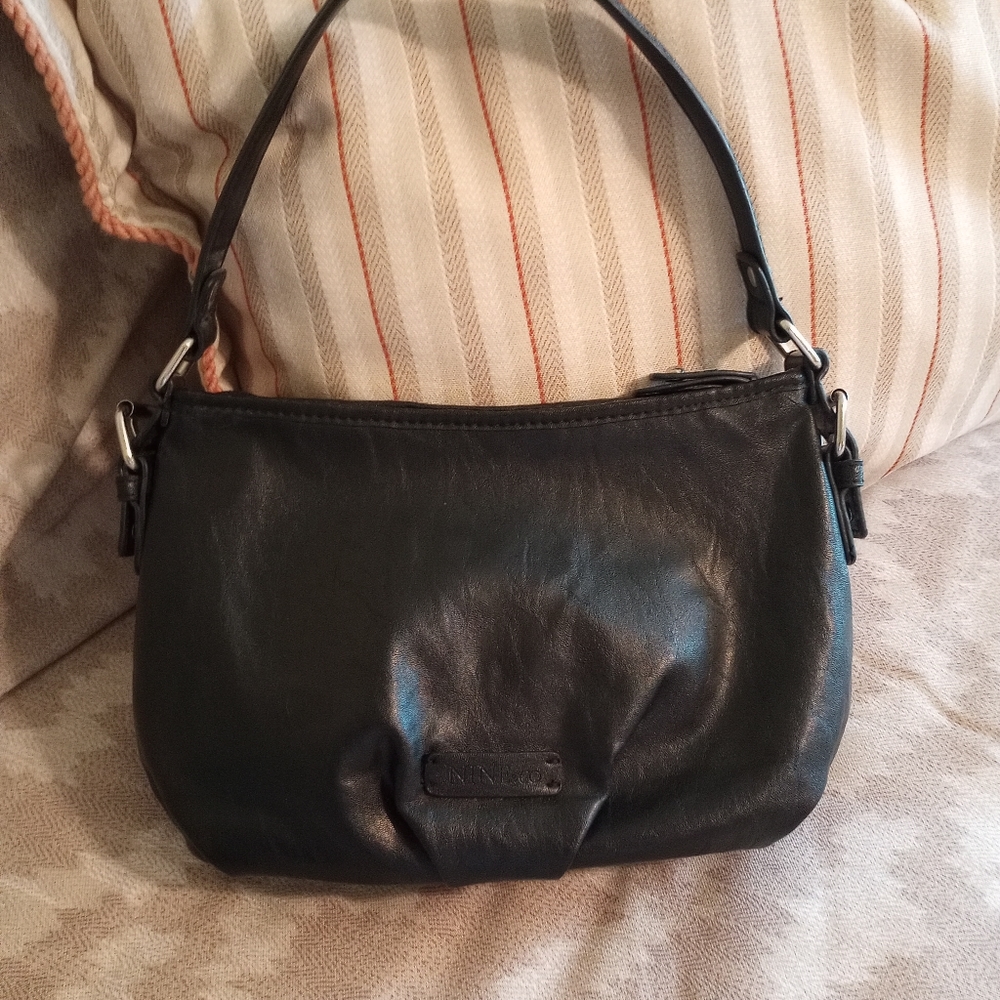 Nine&Co Bag - Picture 2 of 5
